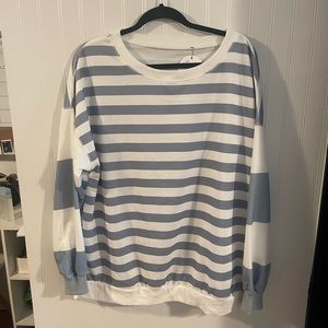 Slightly oversized striped long sleeve pullover, two different stripes